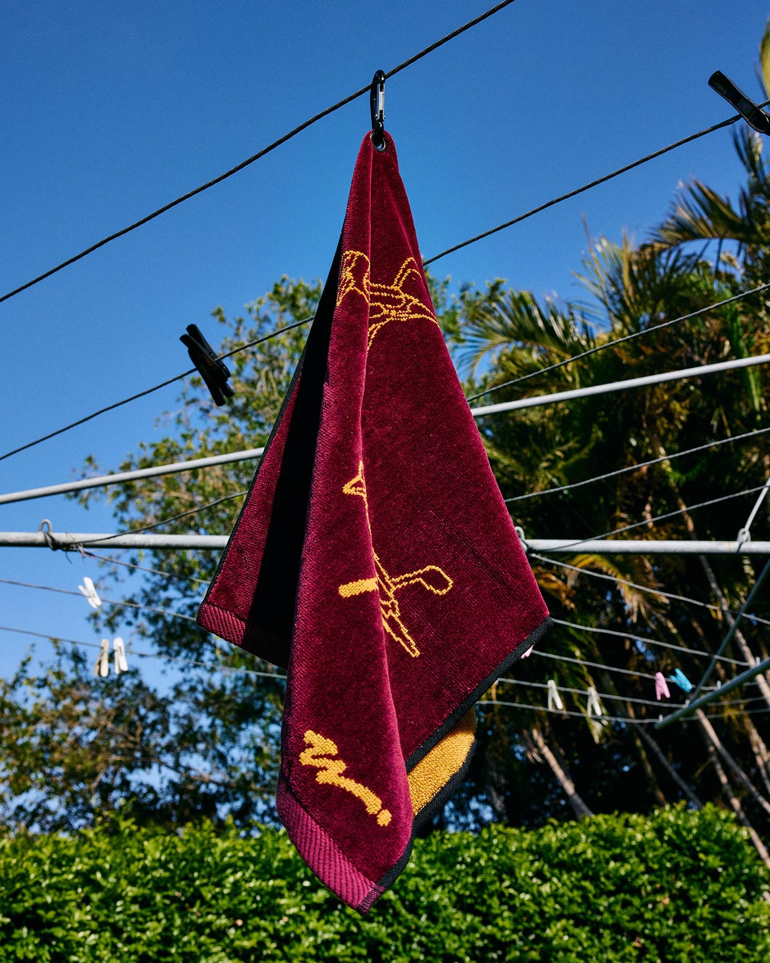 Kooka Icon Towel - Merlot/Gold