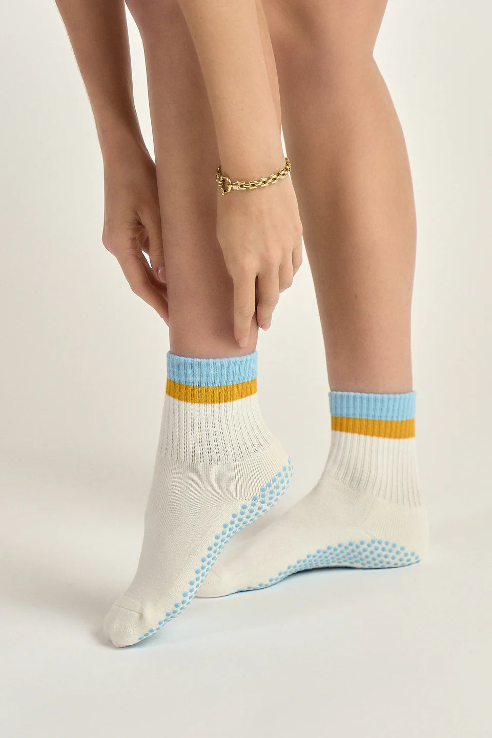 Classic Crew Grip Sock - Blue/Mustard