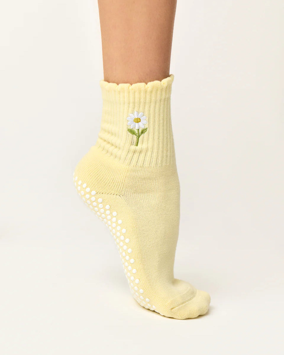 Daisy Crew Pilates Grip Sock - Yellow