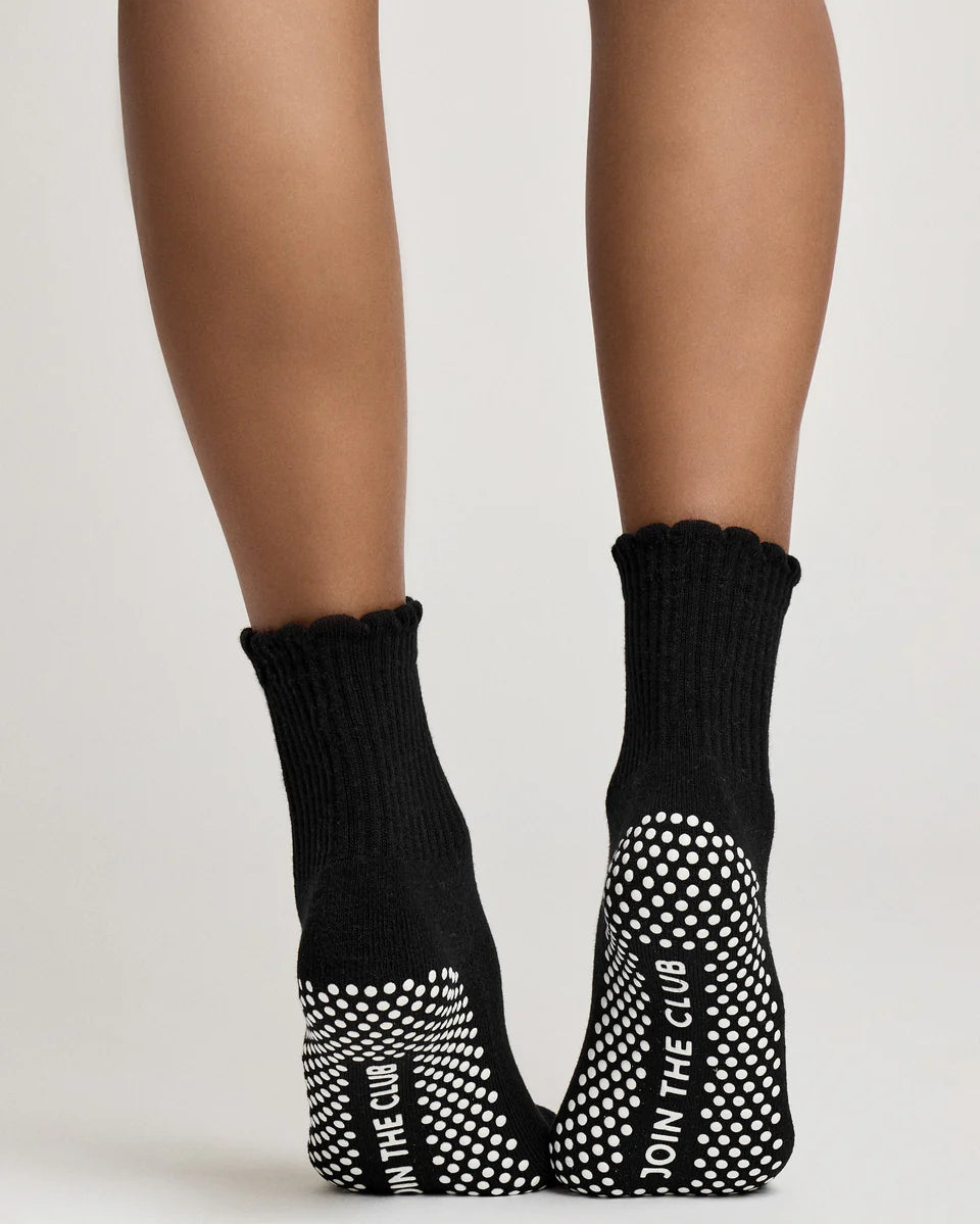 Scallop Edge Crew Grip Sock - Black