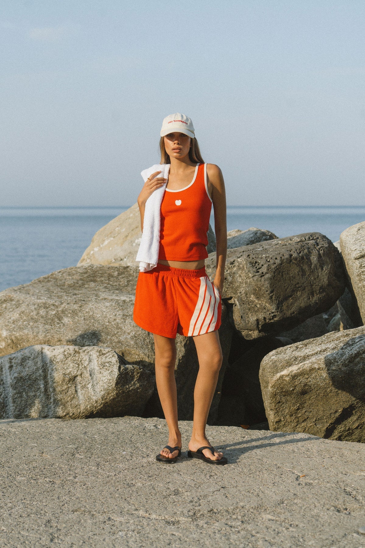 Manzana Rib Tank Apple - Red