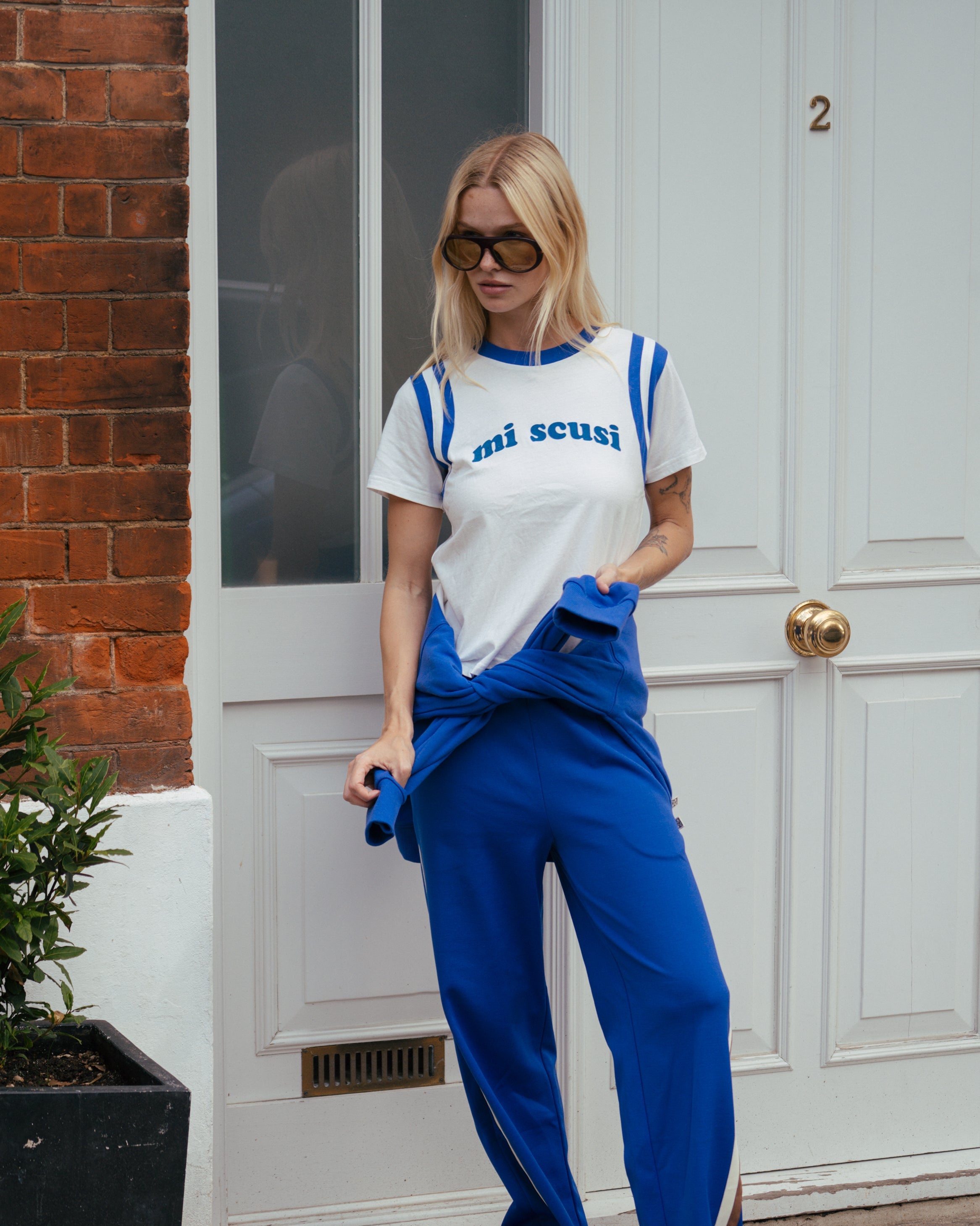 Mi Scusi Baby Tee Warm - White