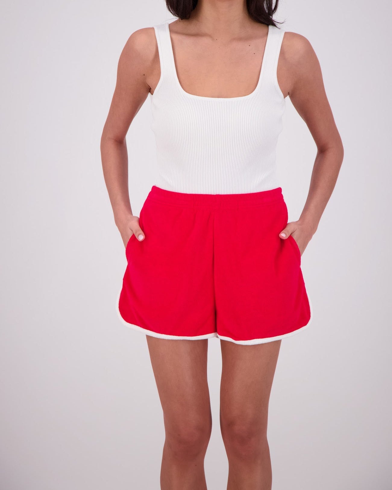 Kuhio Shorts - Red