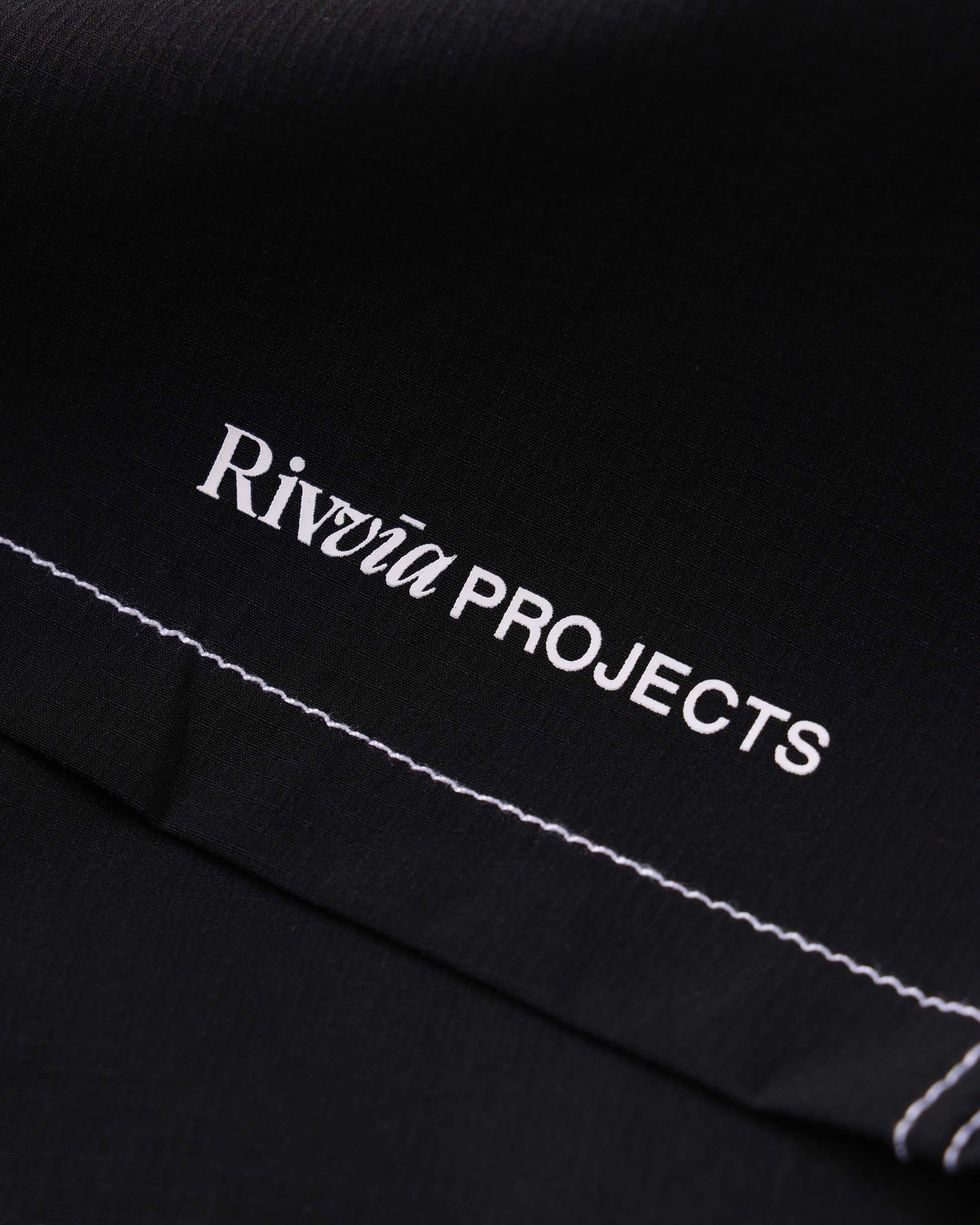 Daily Grind 20" Shorts - Black