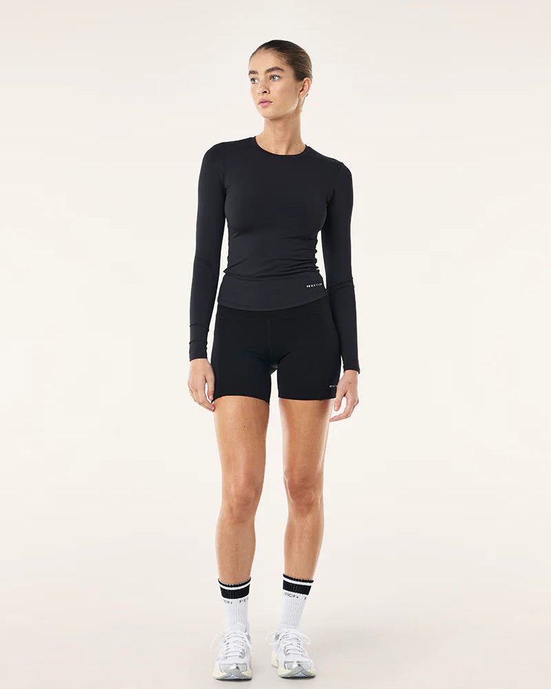 Recalibrate 5" bike short - black