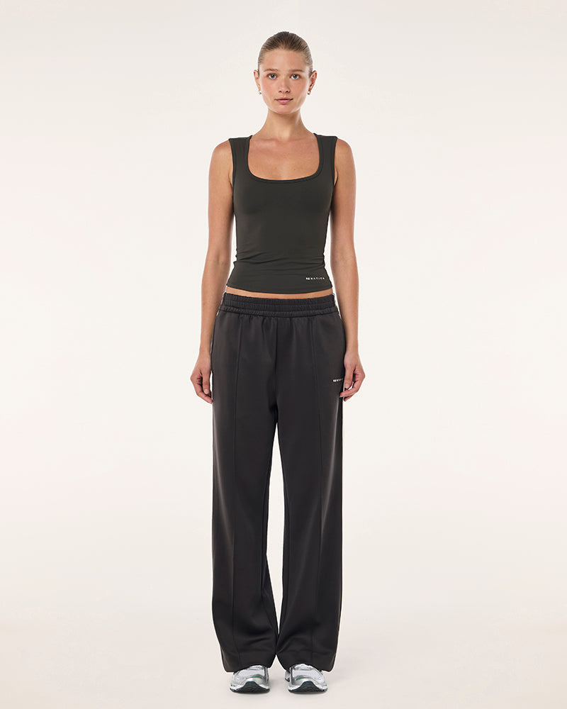 Refine Scoop Tank - Smokestone
