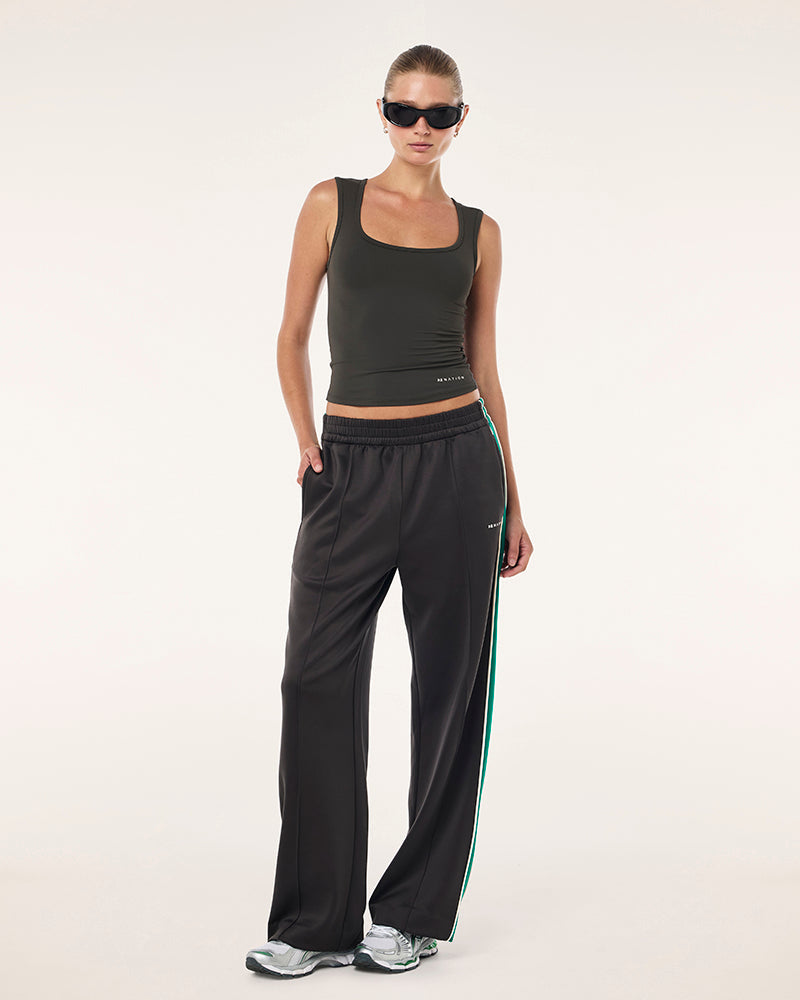 Refine Scoop Tank - Smokestone