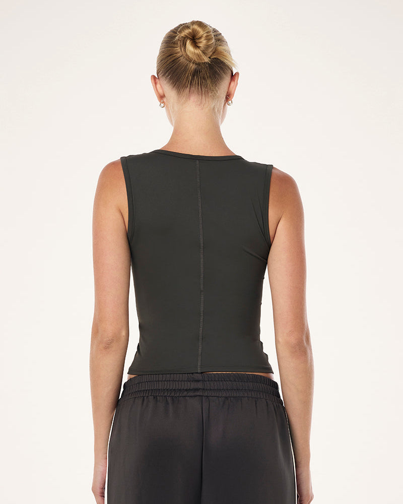 Refine Scoop Tank - Smokestone