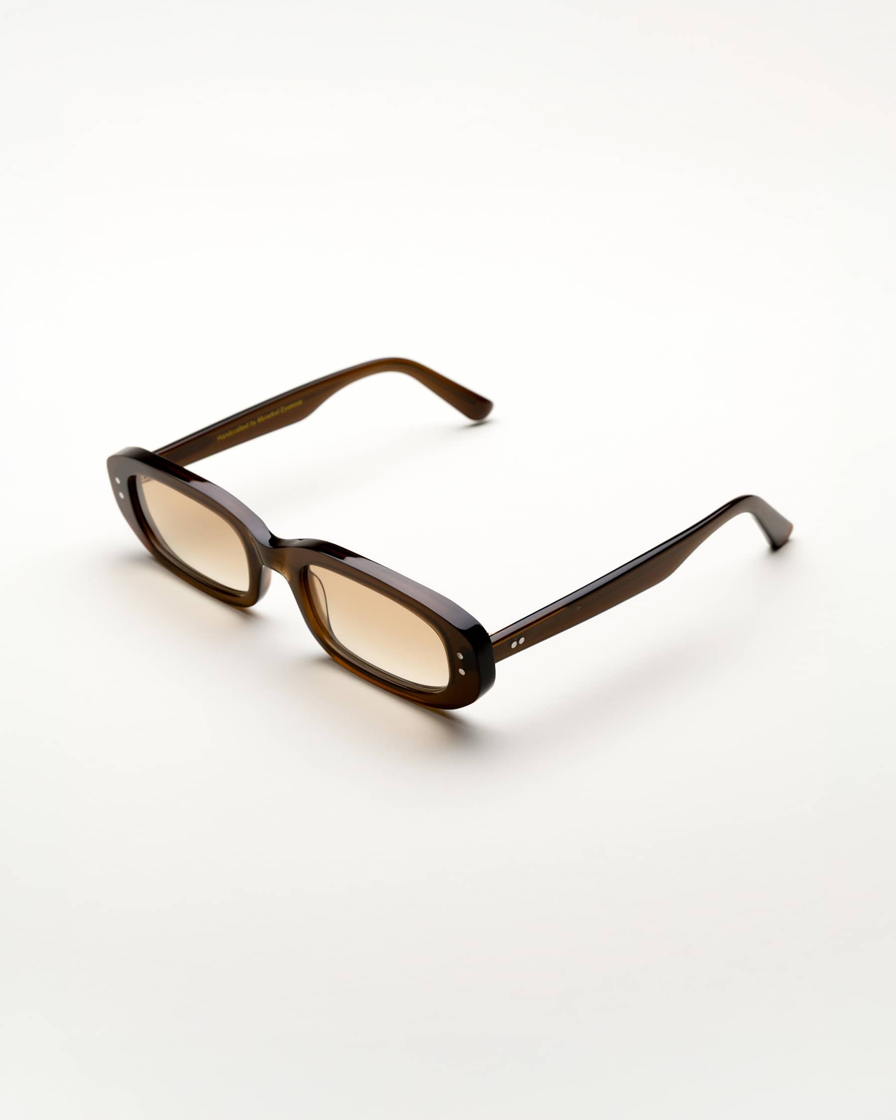April Chocolate - Brown Gradient Lens