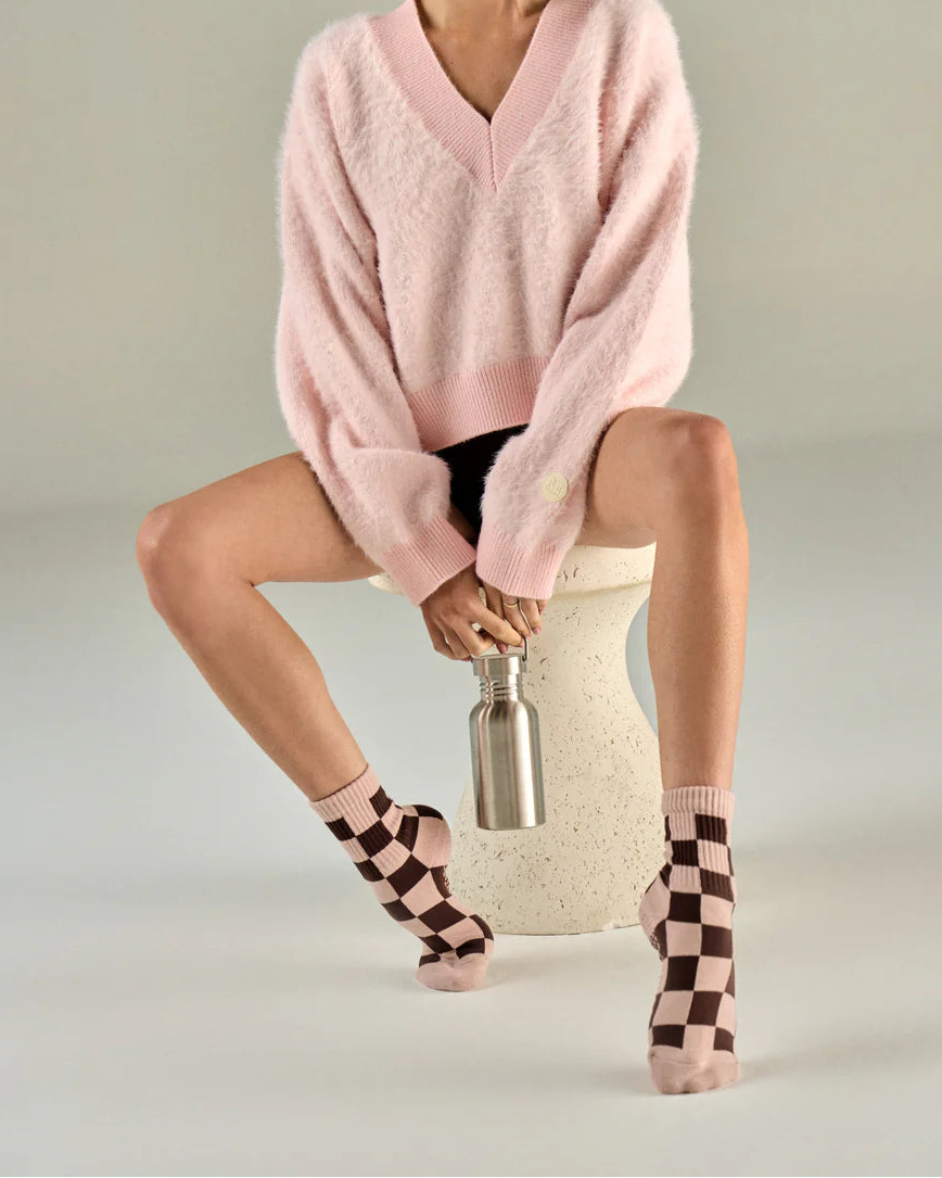 Checkered Crew Pilates Grip Sock - Pink/Chocolate