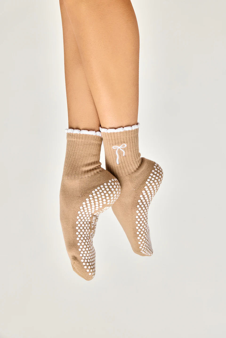 Bow Crew Pilates Grip Sock - Toffee