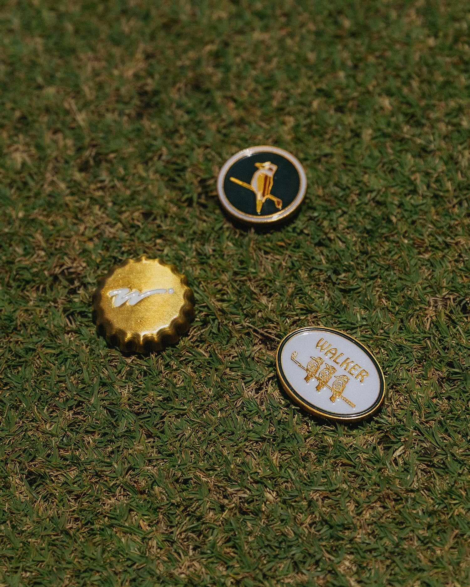 Ball Marker On Watch 3 Pack - White / Green / Brushed Gold
