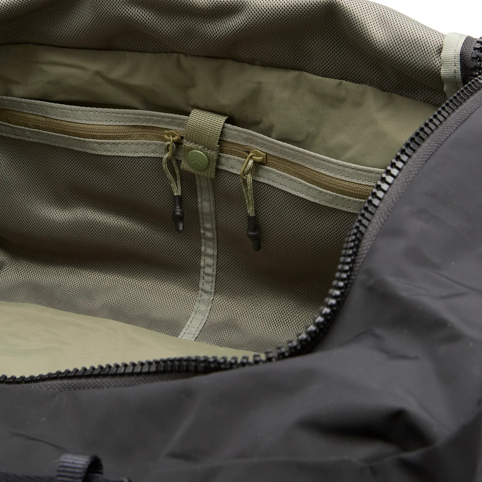 Topologie Summit Duffle Medium -Black