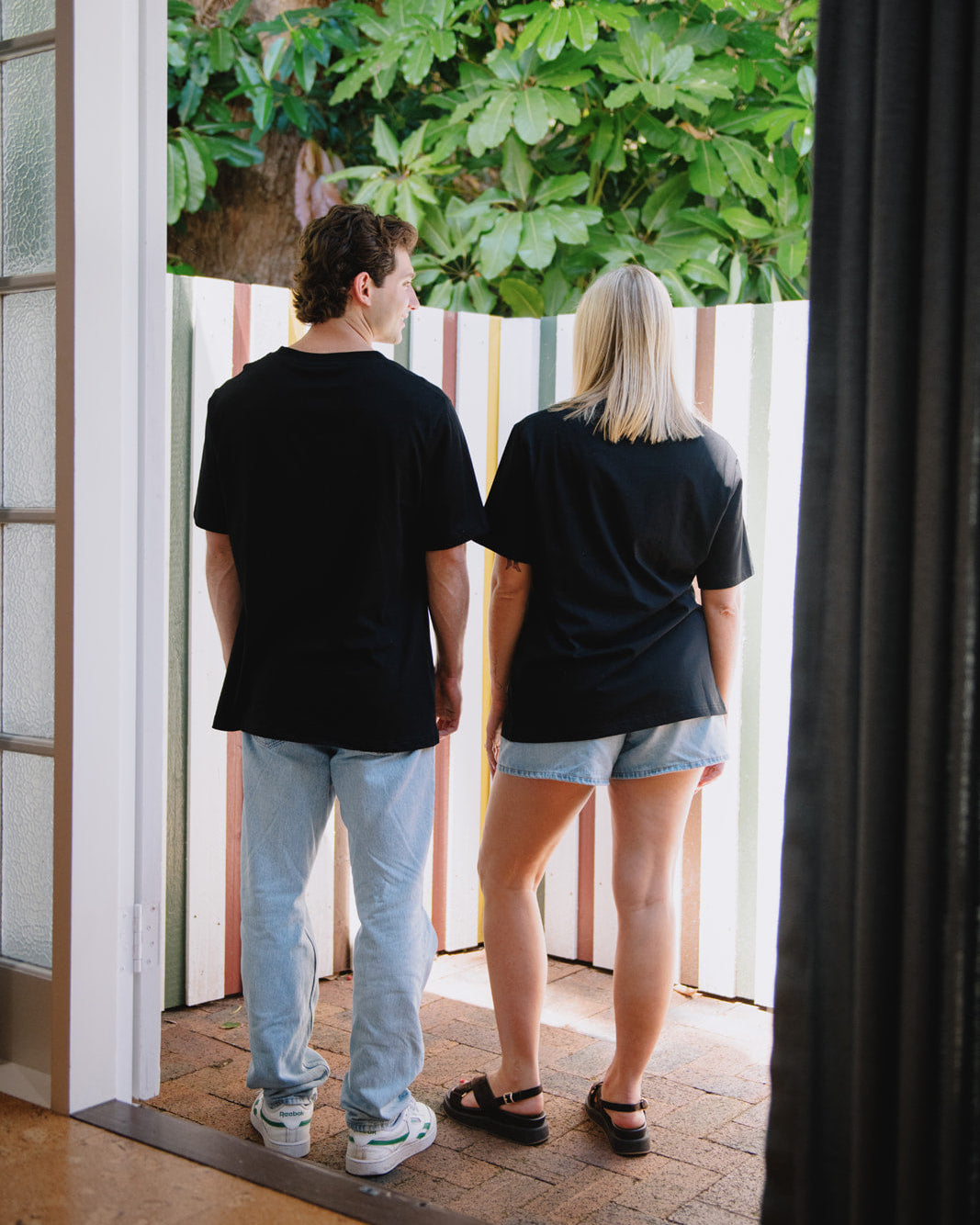 The Vintage Tee 220GSM - Black