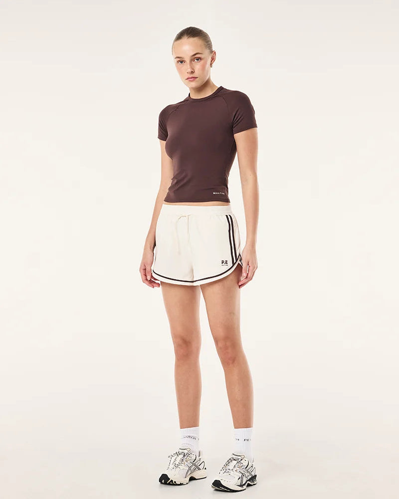 Linear Short - Whisper White/Fudge