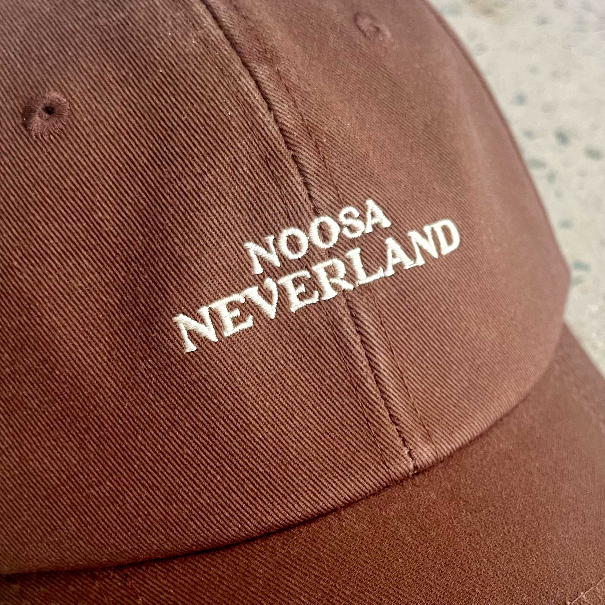 NOOSA NEVERLAND WASHED CAP - BROWN