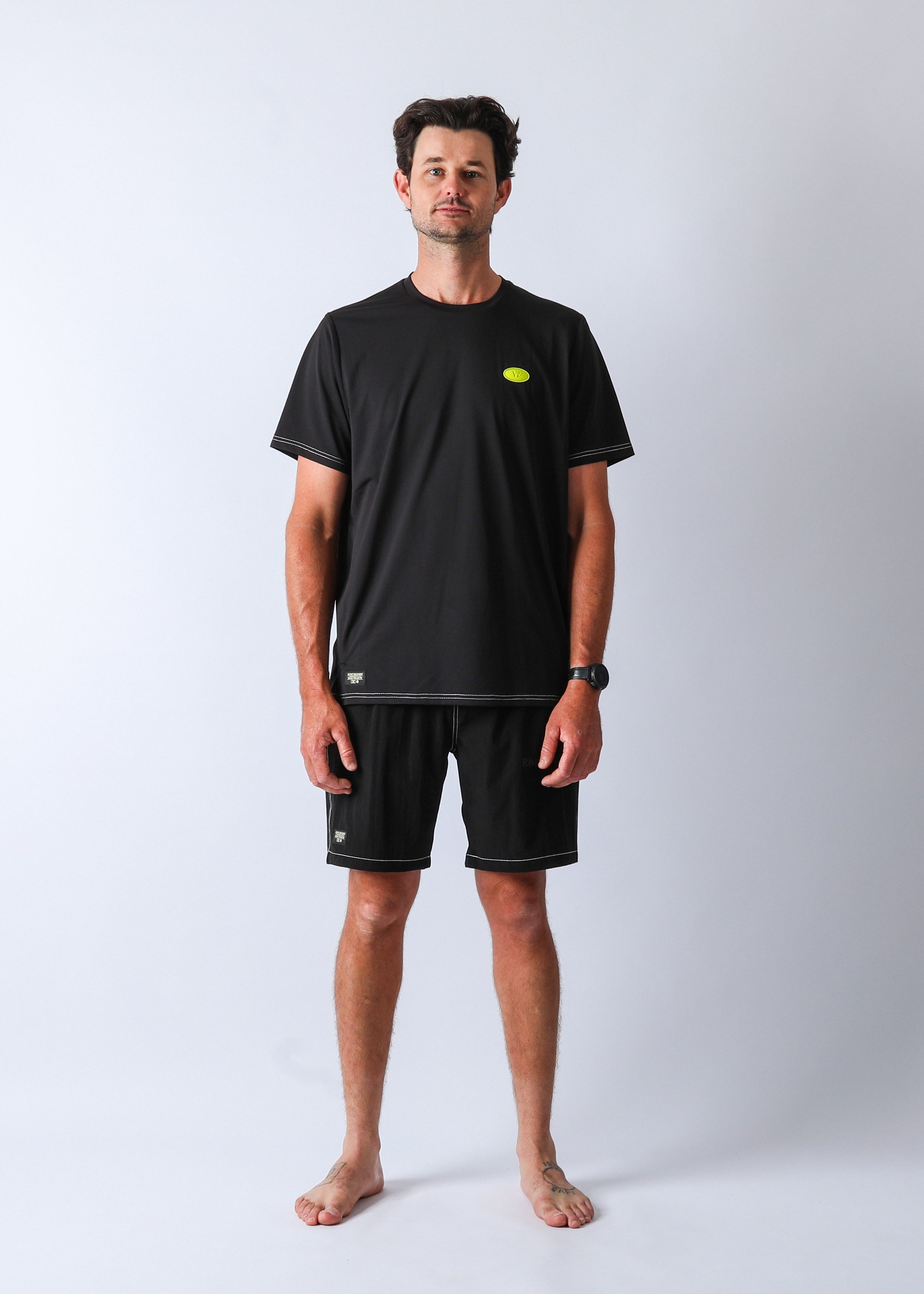 VV Dome Sports T-Shirt : Black White