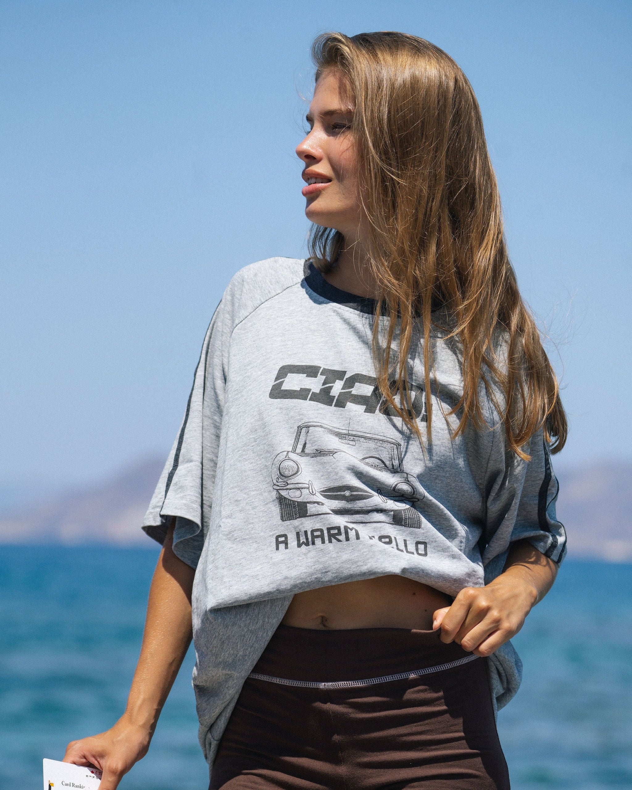 Warm Hello Racer Tee - Grey