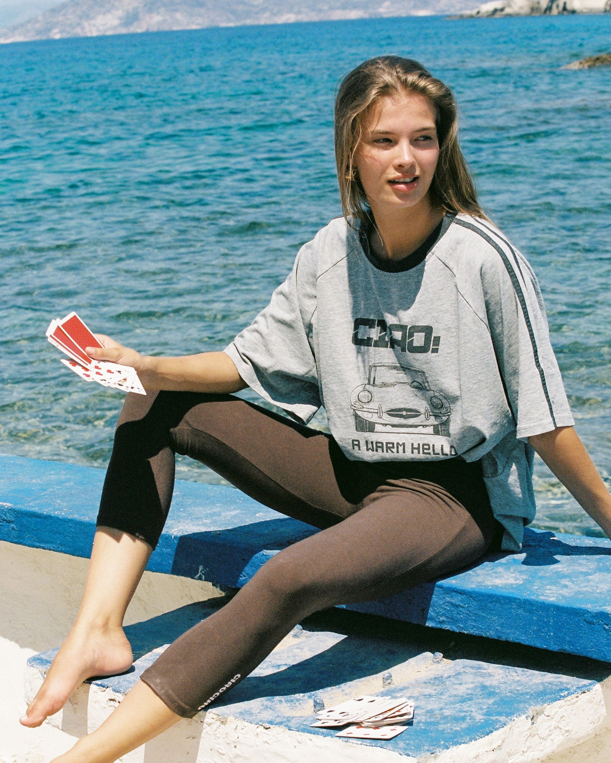 Warm Hello Racer Tee - Grey