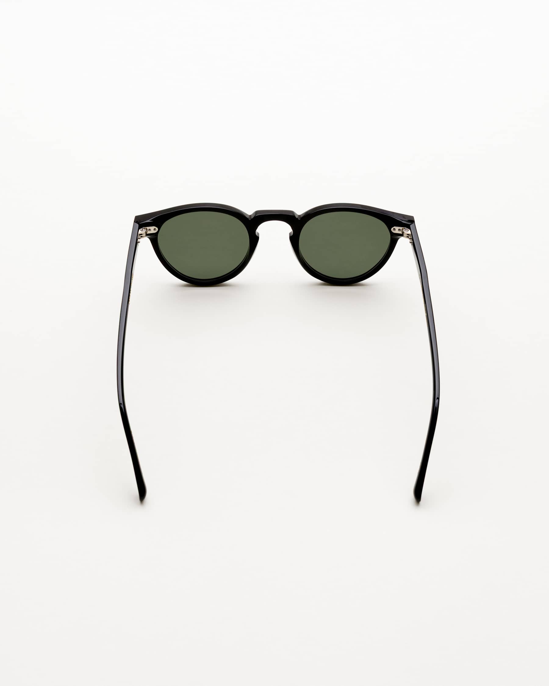 Forest Black - Green Solid Lens