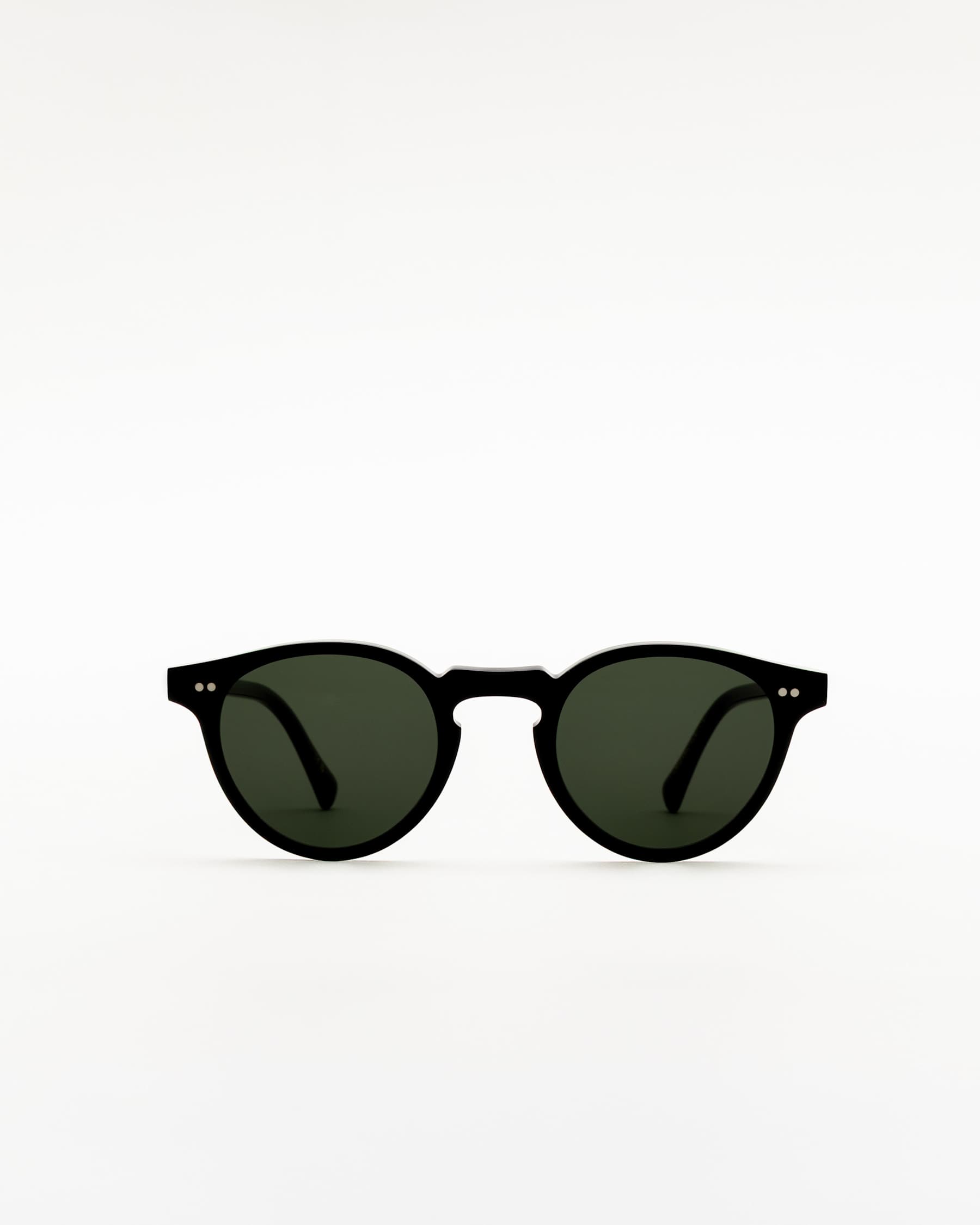 Forest Black - Green Solid Lens