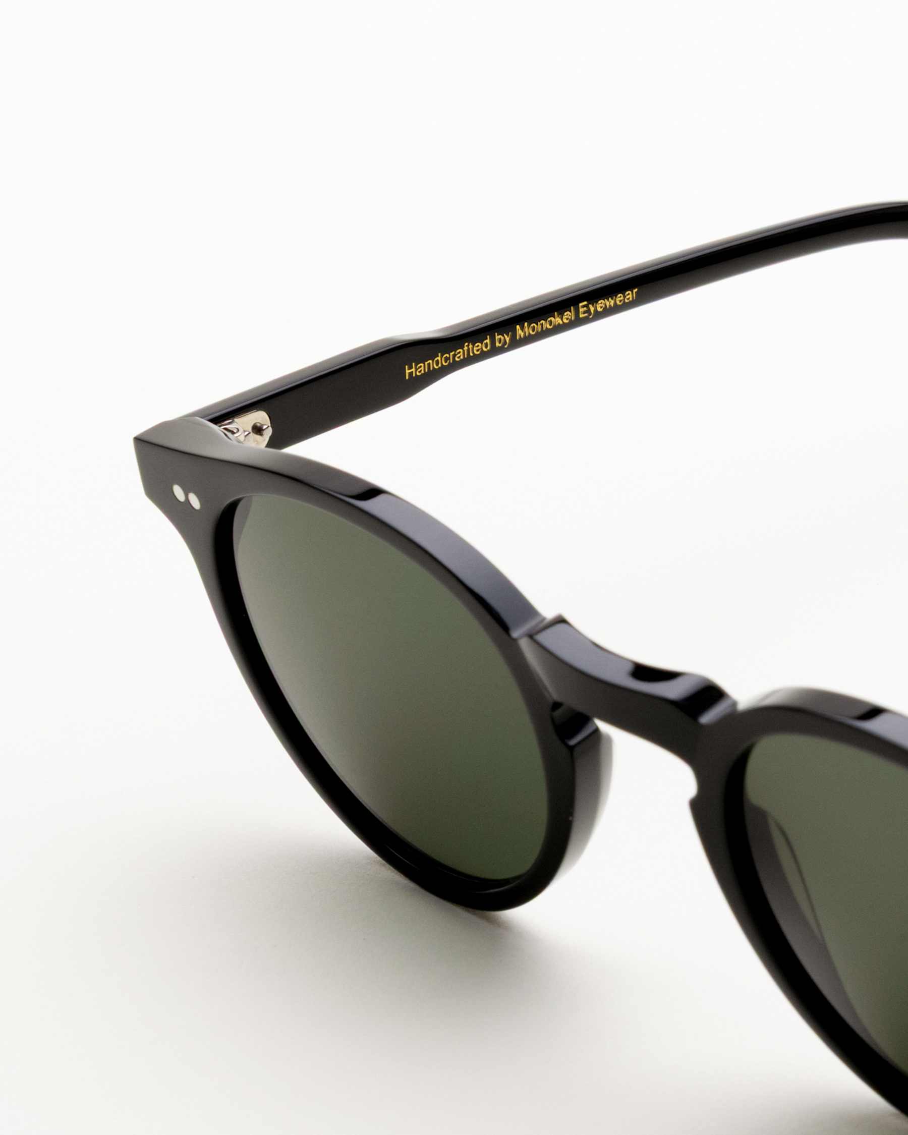Forest Black - Green Solid Lens
